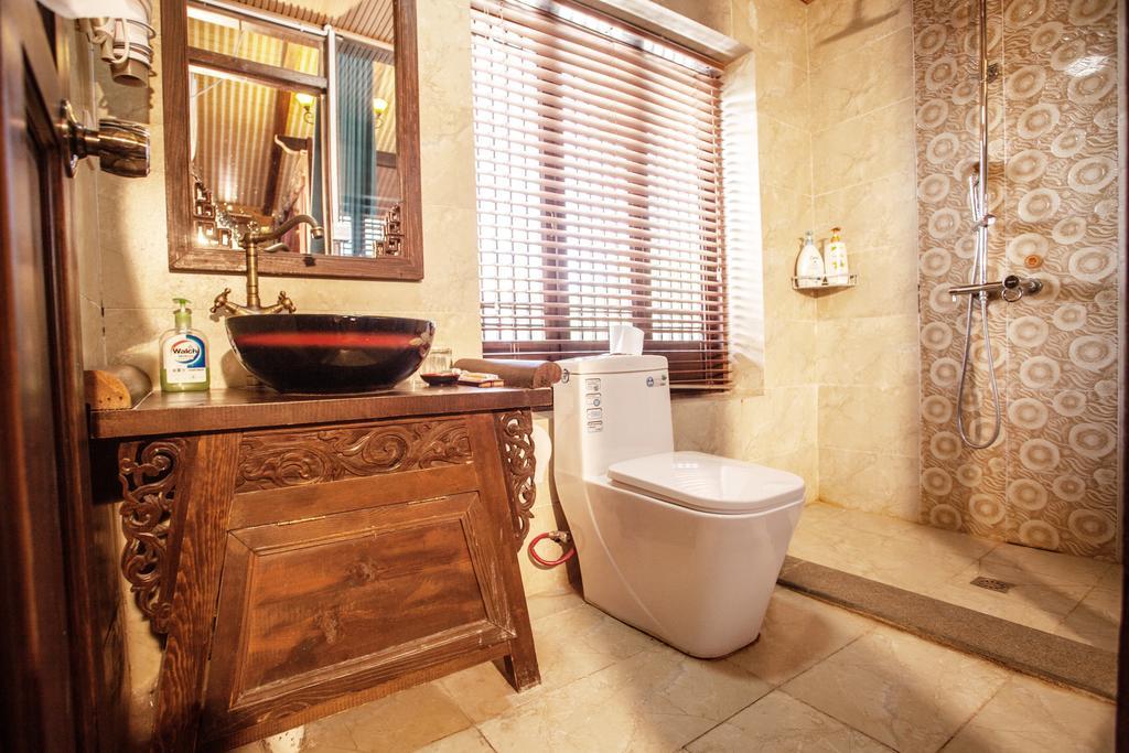 XI Tang Exquisite Hotel Лицзян Номер фото