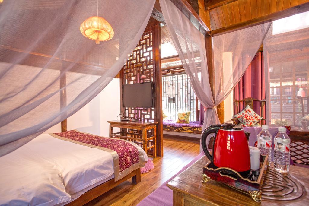 XI Tang Exquisite Hotel Лицзян Номер фото