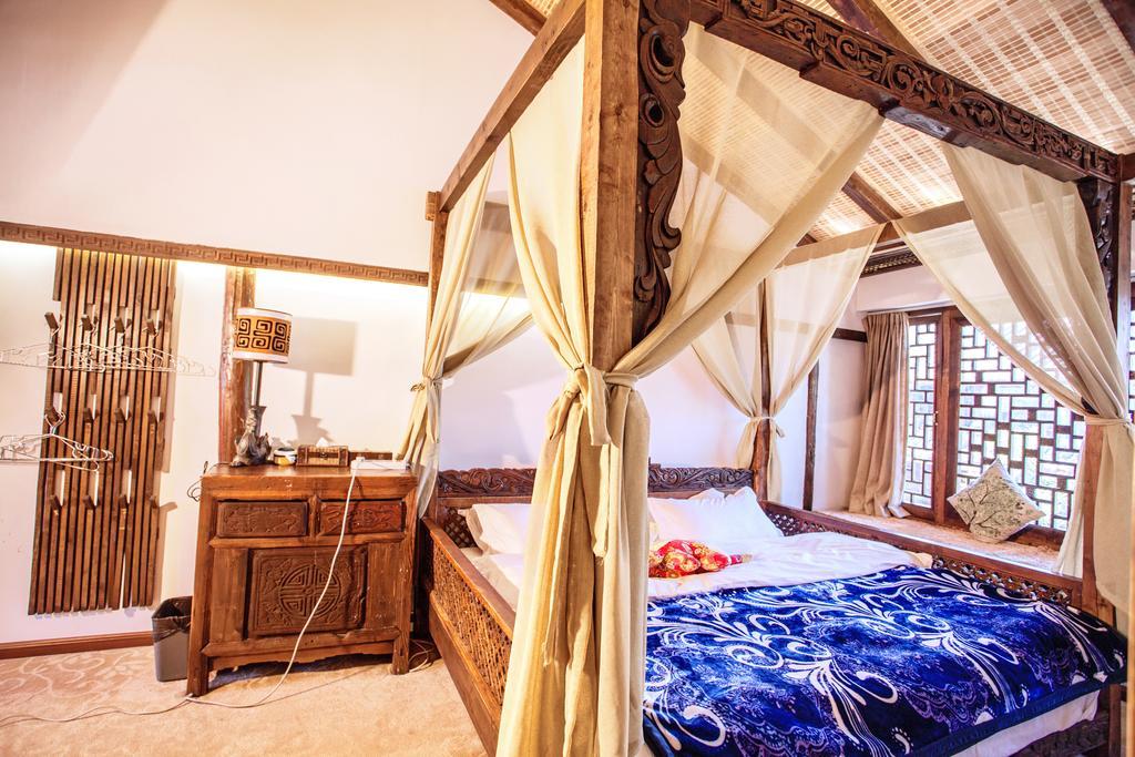 XI Tang Exquisite Hotel Лицзян Номер фото